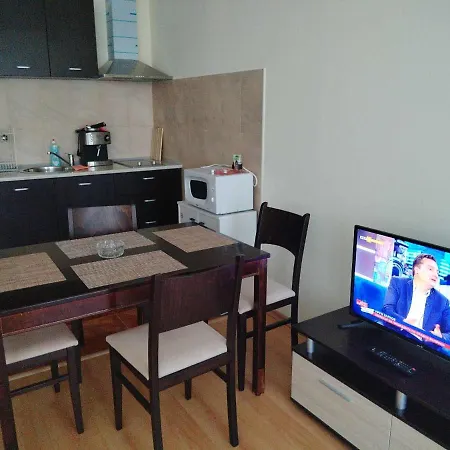 דירה тайната - The Secret *